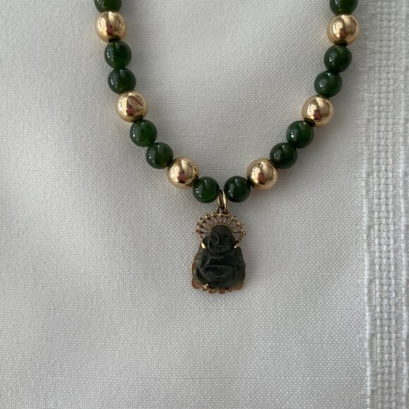 Jade Buddha Pendant with Beaded Necklace - Vintage - Picture 1 of 9